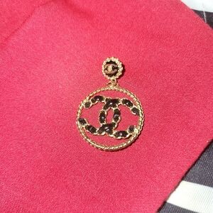 Women's Single Black & Gold Double C Chanel Dangle Earring